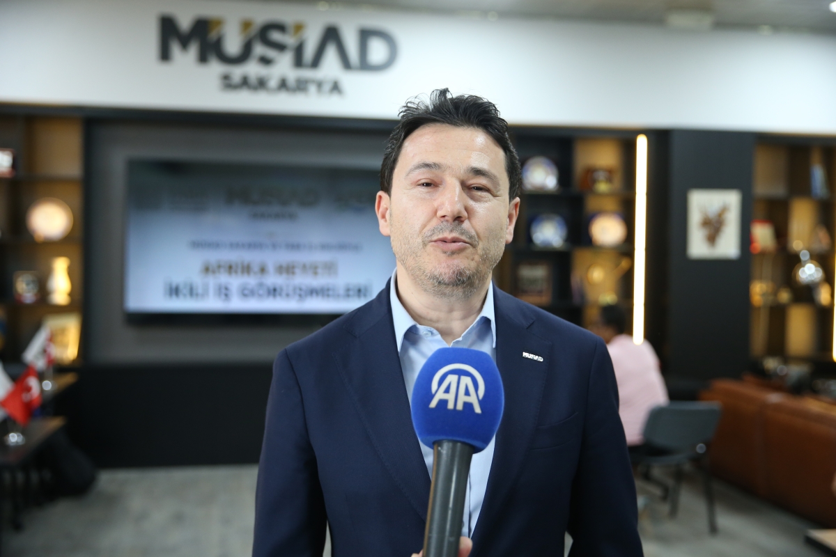 Türk ve Ganalı iş insanları, Sakarya'da ikili iş görüşmeleri gerçekleştirdi