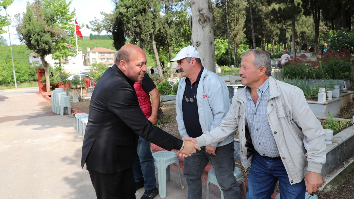 Ferizli'de Geleneksel Arefe Programı Yoğun Katılımla Gerçekleştirildi