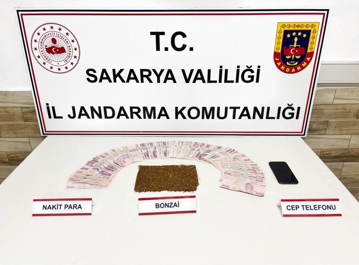 Sakarya'da uyuşturucu operasyonunda 4 şüpheli tutuklandı