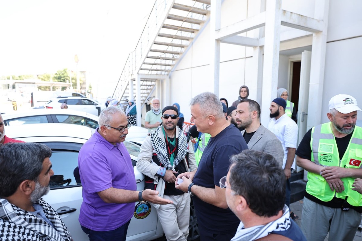 Başkan Osman Çelik'ten Filistin Konvoyu'na Anlamlı Ziyaret