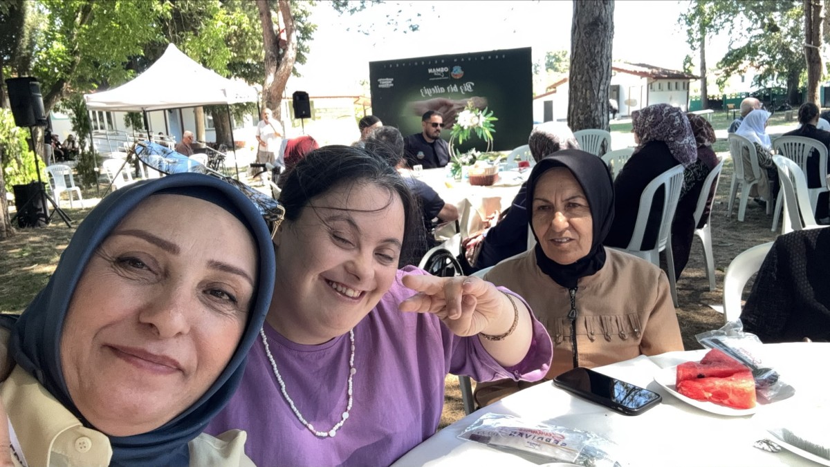 Serdivan’da Sosyal Destek Hizmetleri Gönüllere Dokunuyor