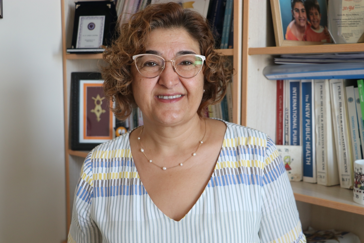 Sıcak havada uzun yola çıkacaklara ″düzenli aralıklarla su tüketmeleri ve mola vermeleri″ tavsiyesi