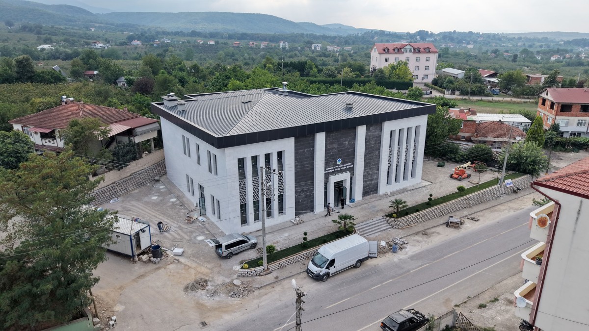 Karapürçek’in geleceğine imza: SGM yeni eğitim sezonuna yetişiyor