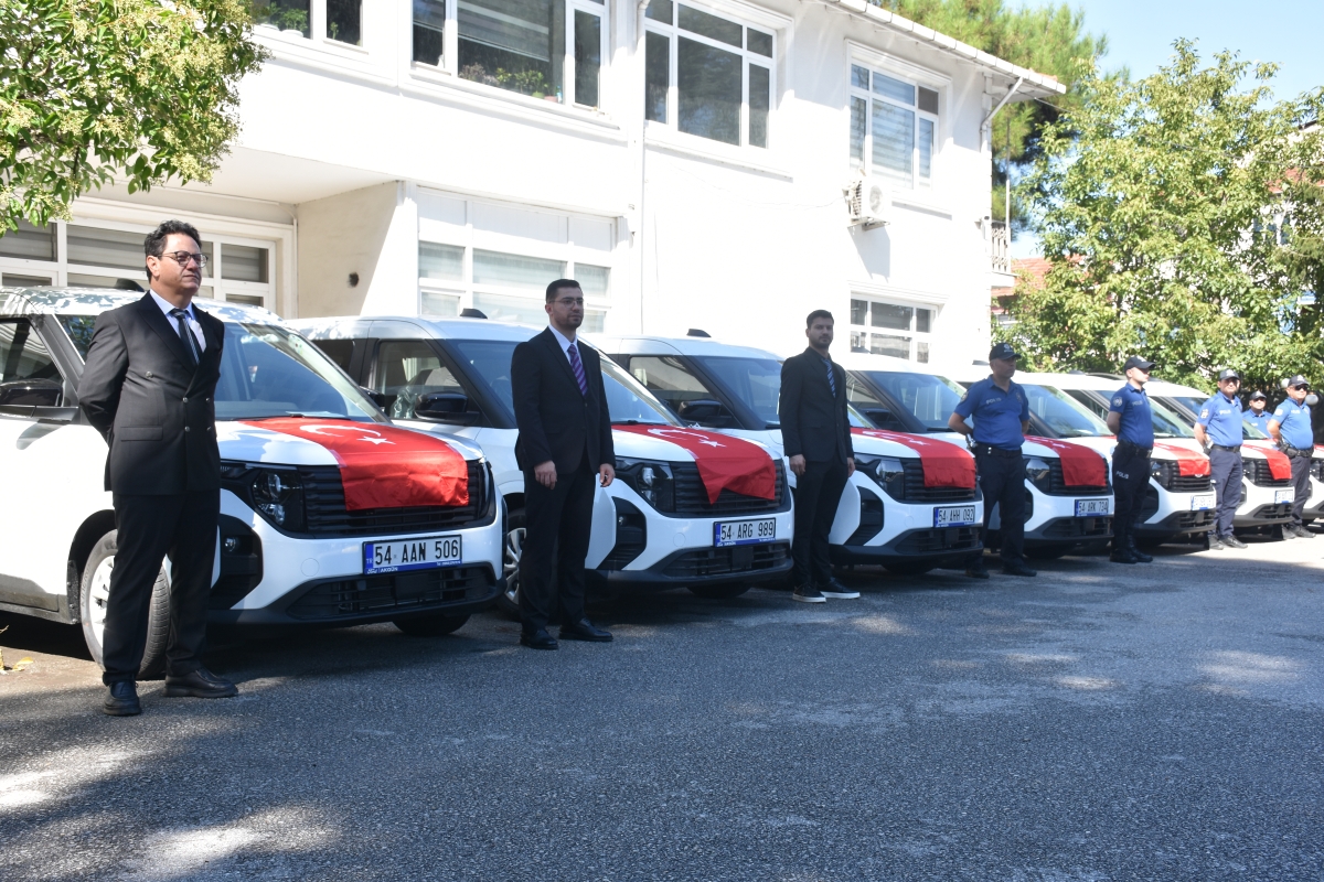 Sakarya'da emniyet teşkilatının filosuna 28 araç katıldı