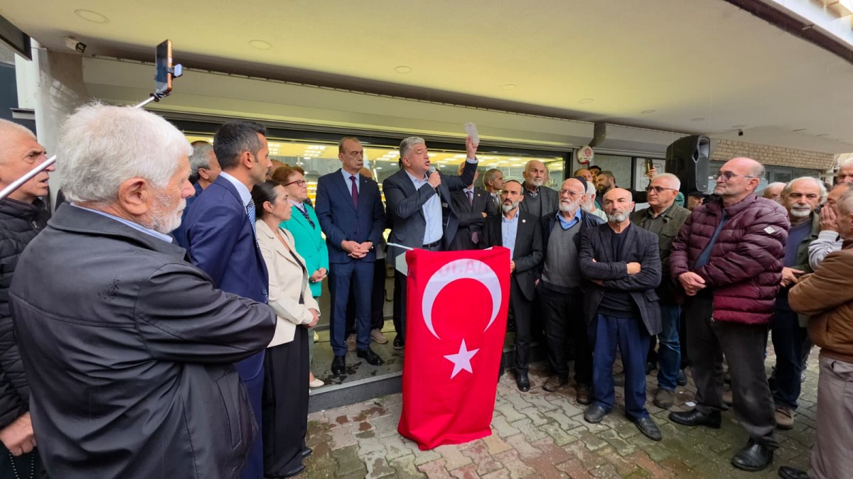 DEVA PARTİSİ “TMO FINDIK ÜRETİCİSİNİN KARA GÜN DOSTU OLMADI”  