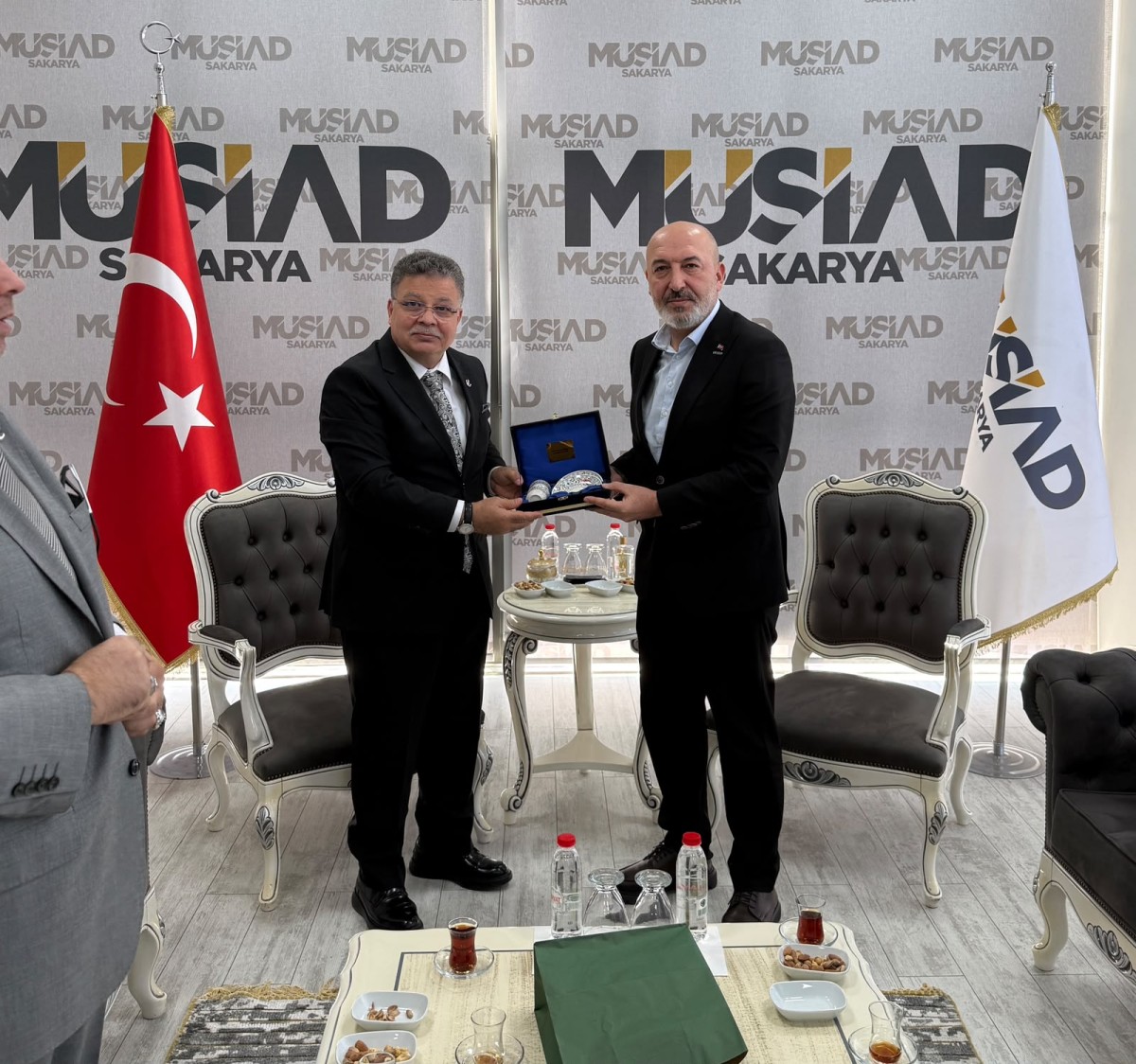 Yeniden Refah Partisi heyetinden MÜSİAD Sakarya’ya ziyaret
